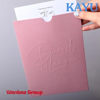 Деловой конверт из розовой бумаги с тиснением логотипа на заказ Для упаковки карточек